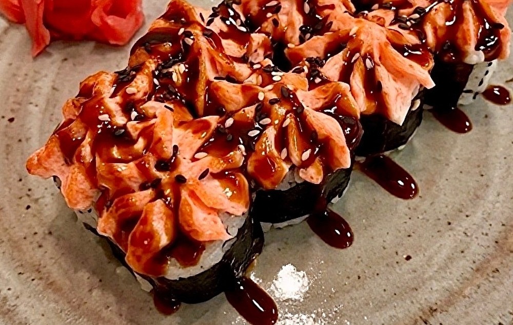 Запеченный ролл с курицей