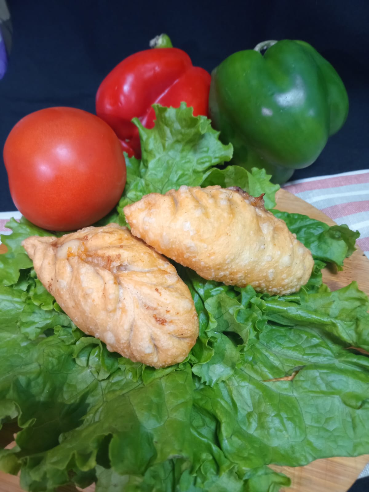 Хушуры с мясом 2 шт.