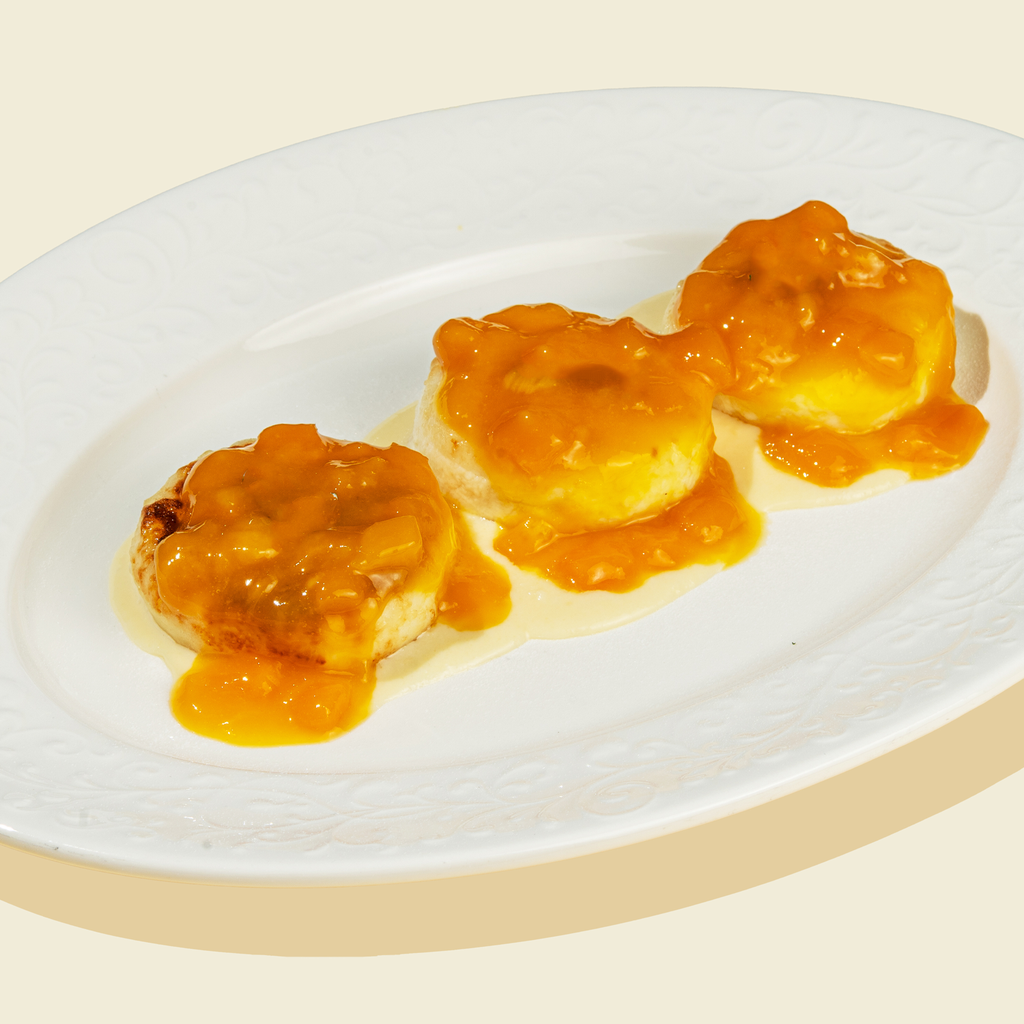 Сырники с заварным кремом и манго