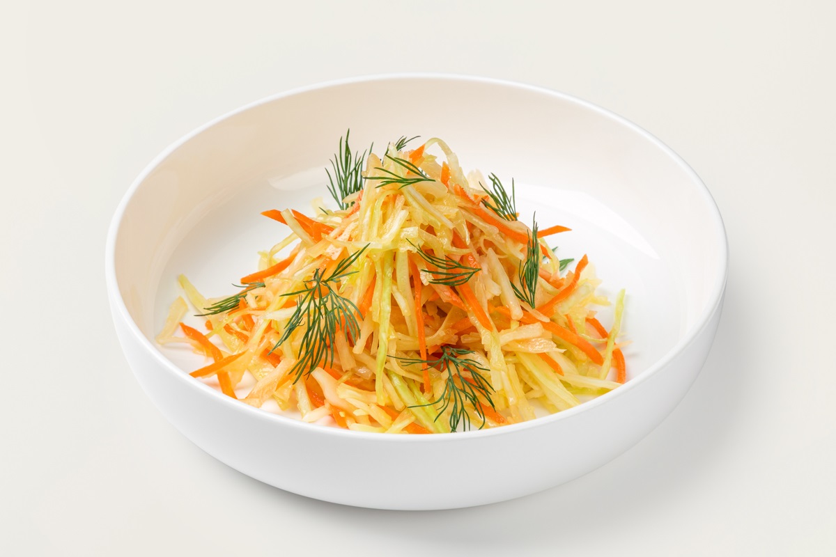Капуста и морковь с ароматным маслом