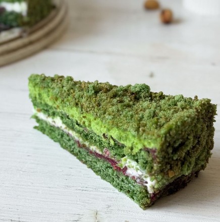 Фисташковое пирожное