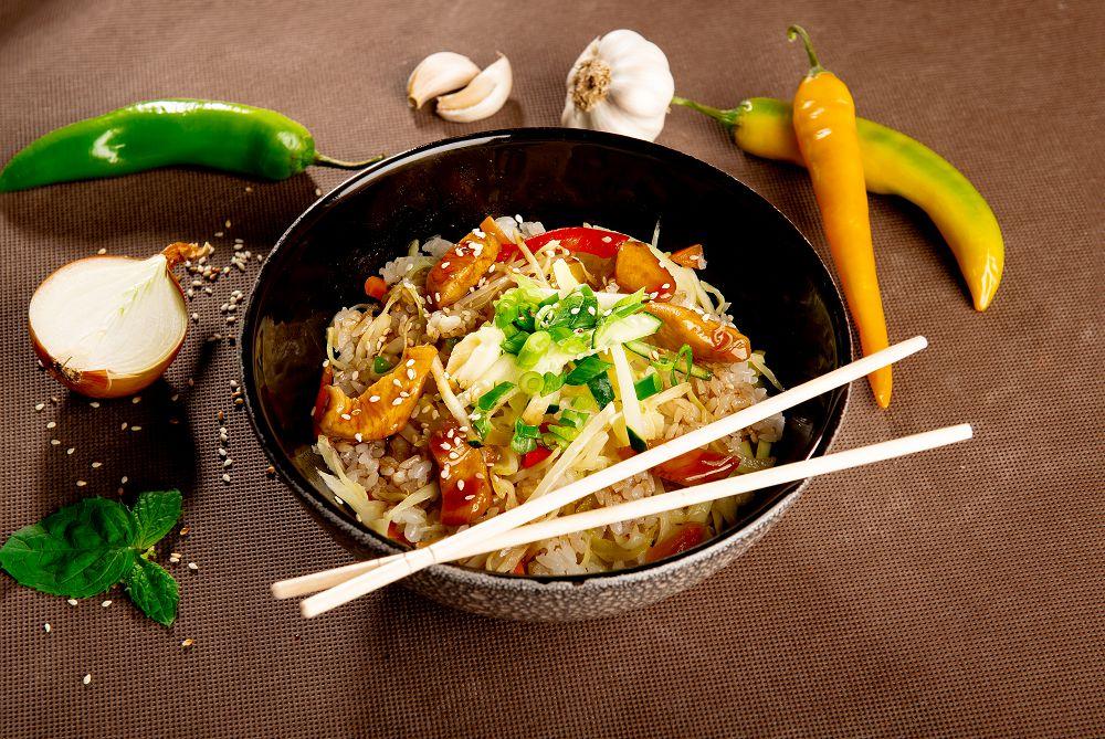 WOK «Рис с курицей»