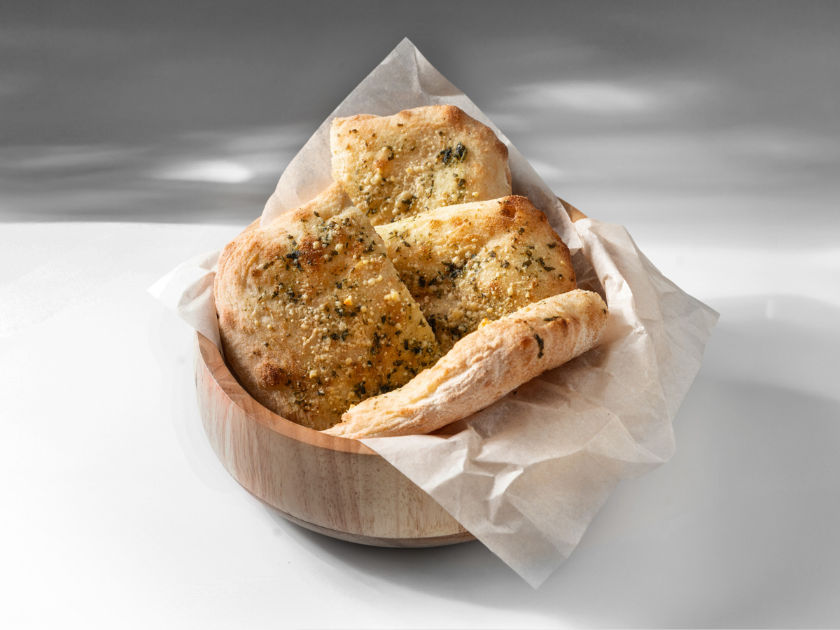 Римская фокачча с травами