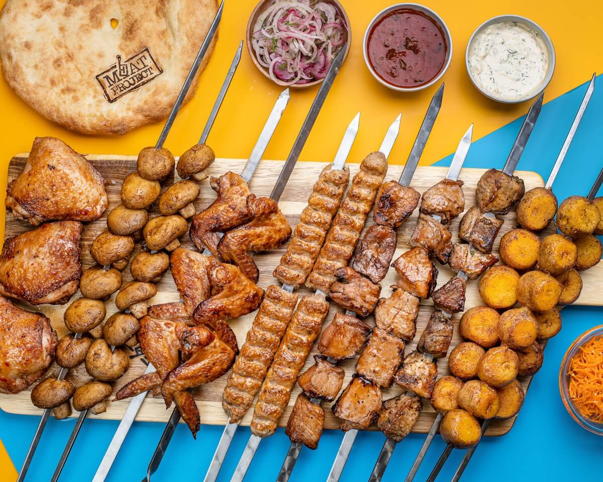 Сет Масса мяса с соусами