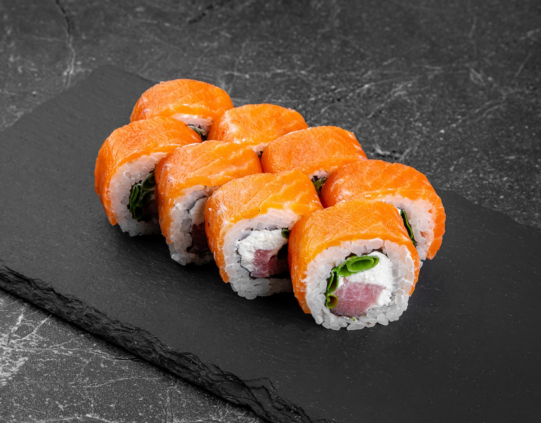 Ролл лосось с тунцом