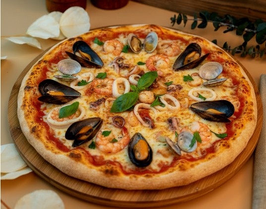 Римская пицца с морепродуктами