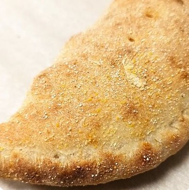 Пирожок с сыром