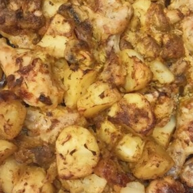 Курочка карри с картофелем