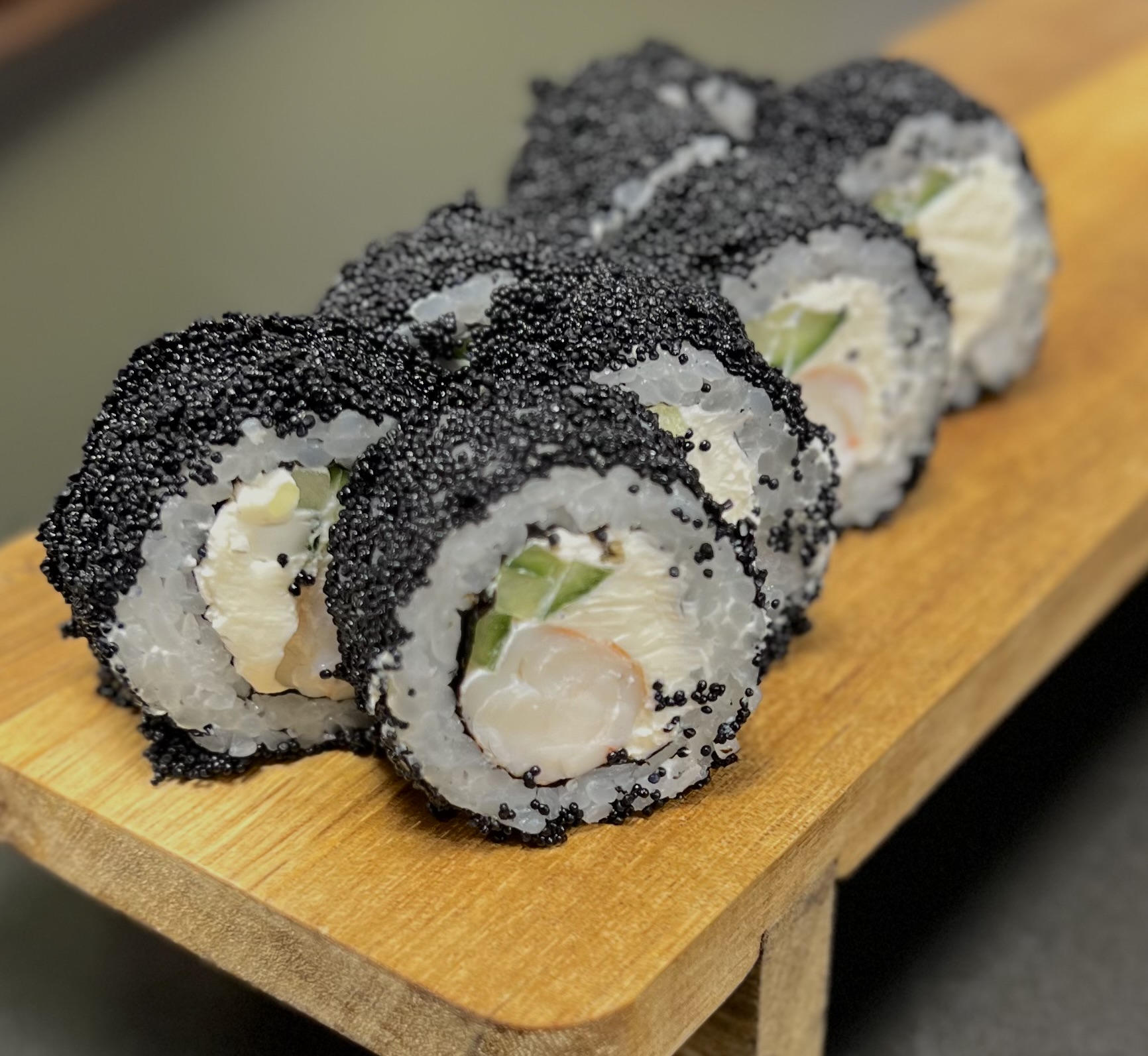 Калифорния black с креветкой