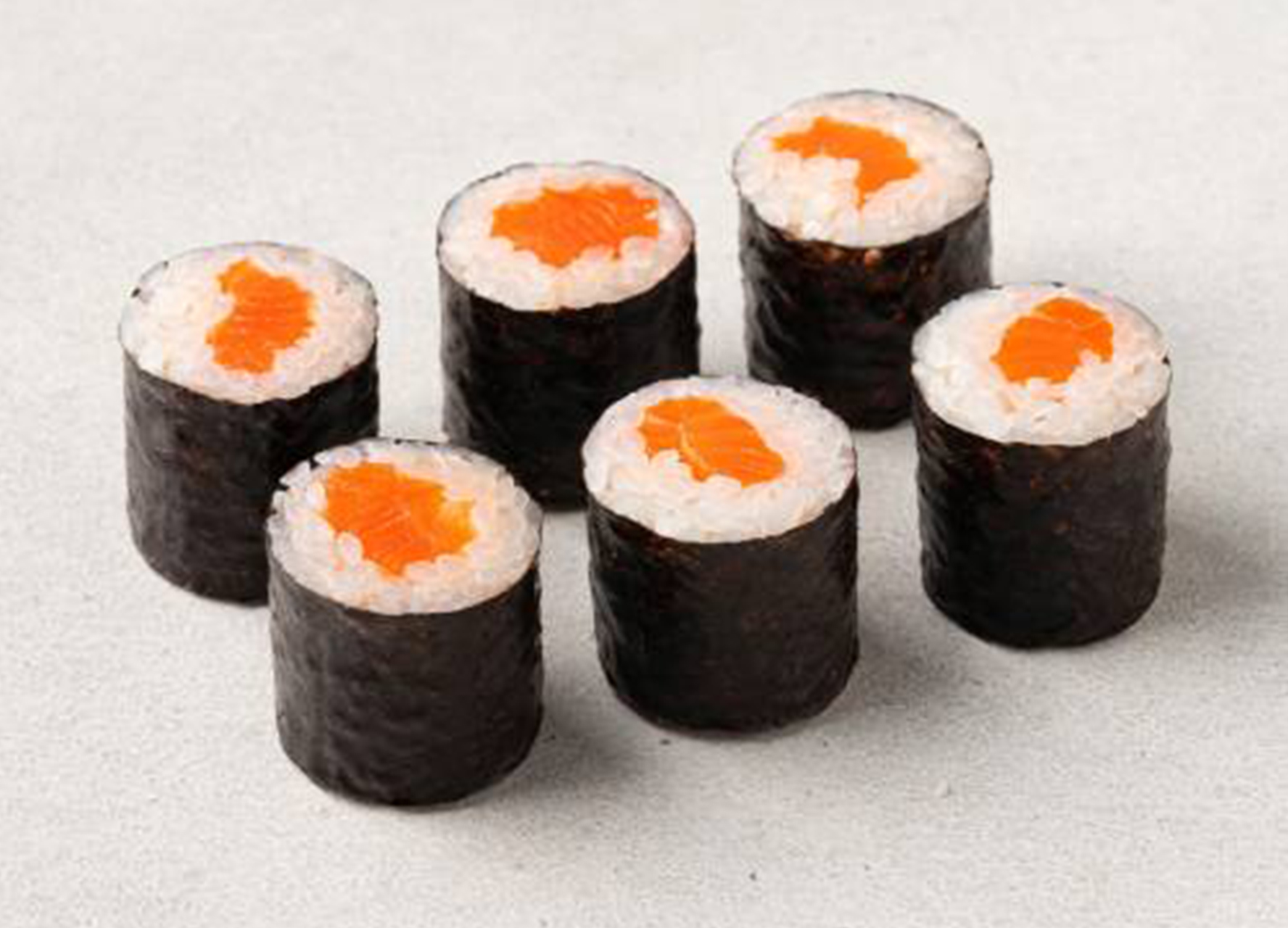 Ролл с лососем