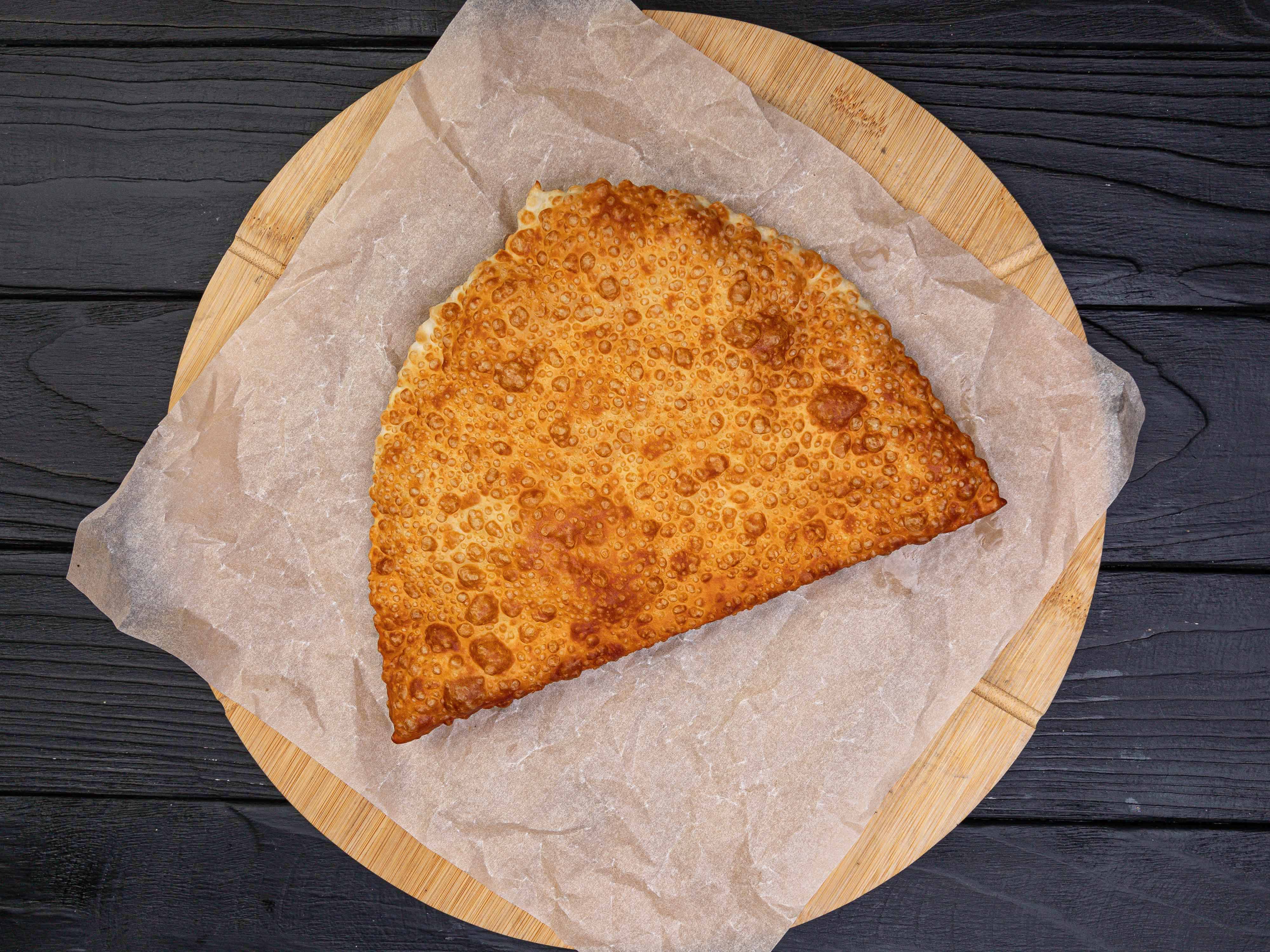 Чебурек с сыром