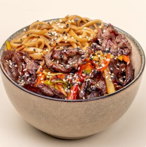 Лапша удон с говядиной