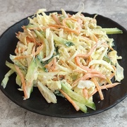 Салат с кальмарами