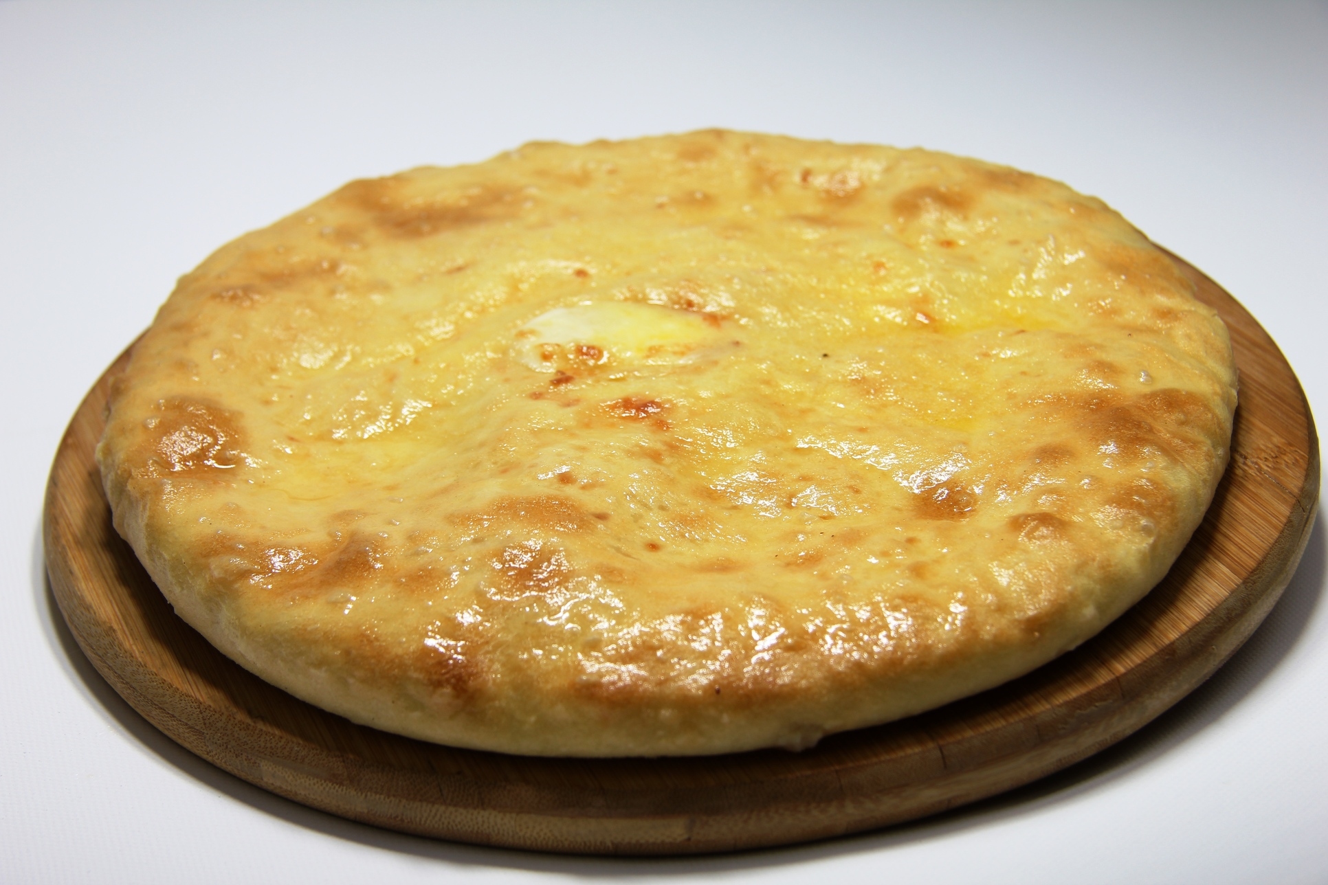 ОСЕТИНСКИЙ ПИРОГ С КАРТОФЕЛЕМ И СЫРОМ