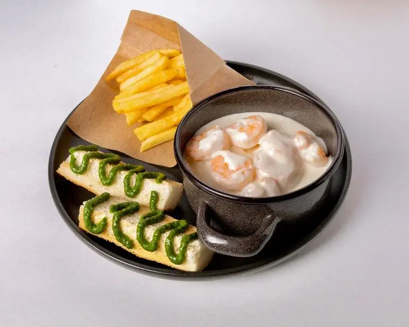 Креветки в сливочно-сырном соусе