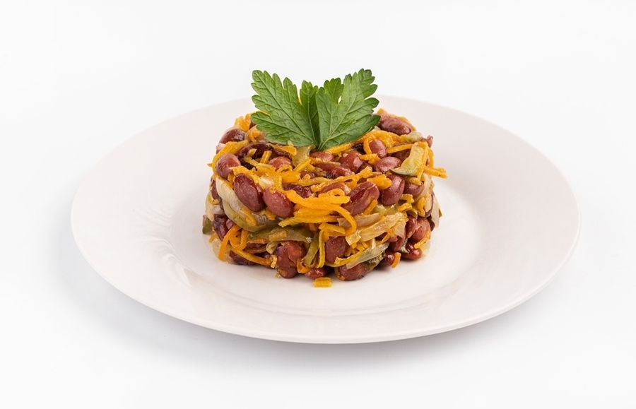 Фасоль с овощами