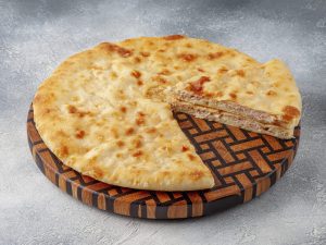 Осетинский пирог с курицей и сыром S