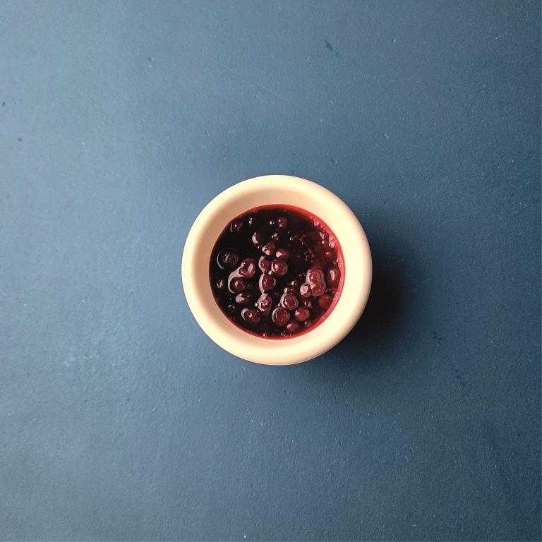 Брусничный соус