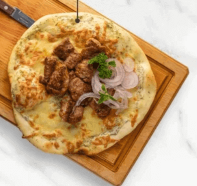 Шашлык из шейки свинины на лепешке