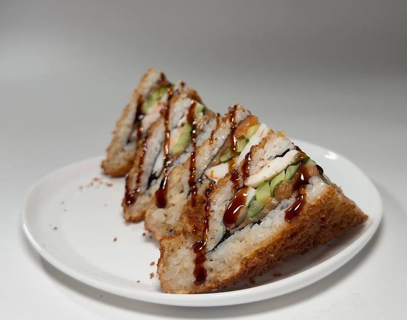 Ролл сэндвич лосось-креветка