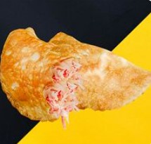 Чебуреки со снежным крабом и моцареллой