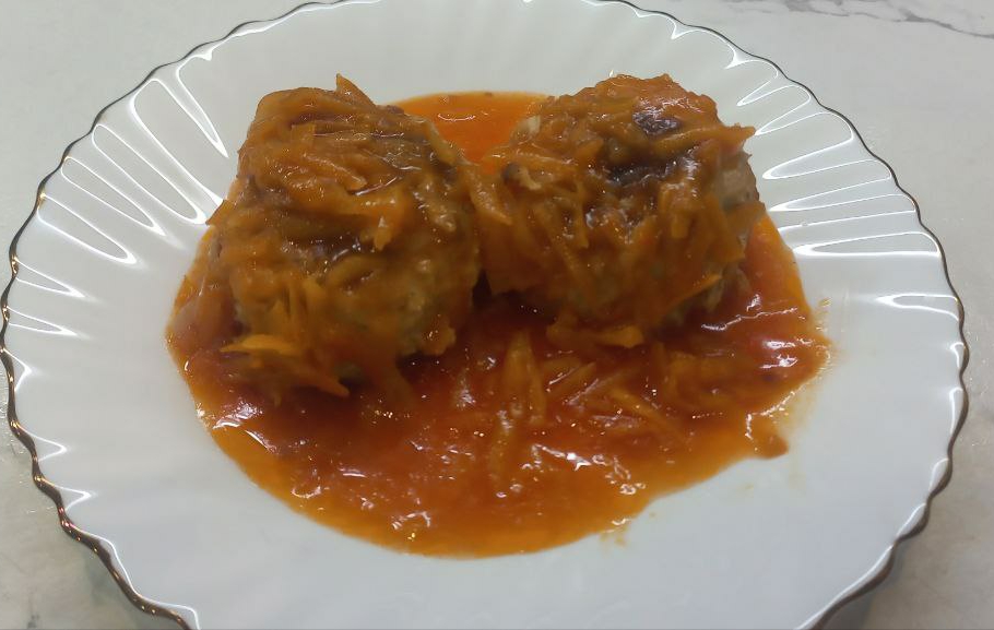 Ёжики мясные в томат.соусе.
