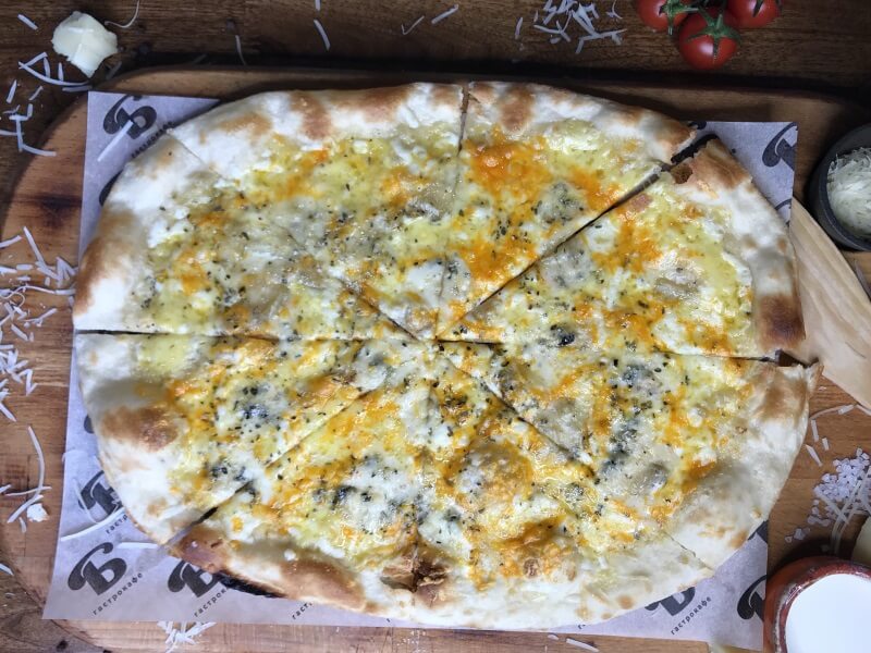 Четыре сыра на сливках