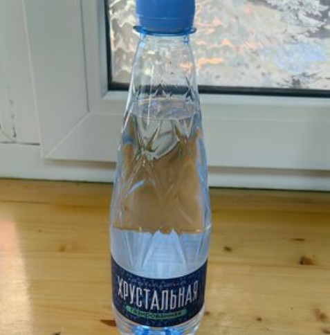 Вода газированная Хрустальная