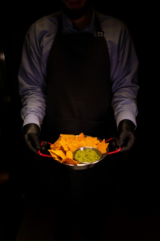 Начос с соусом