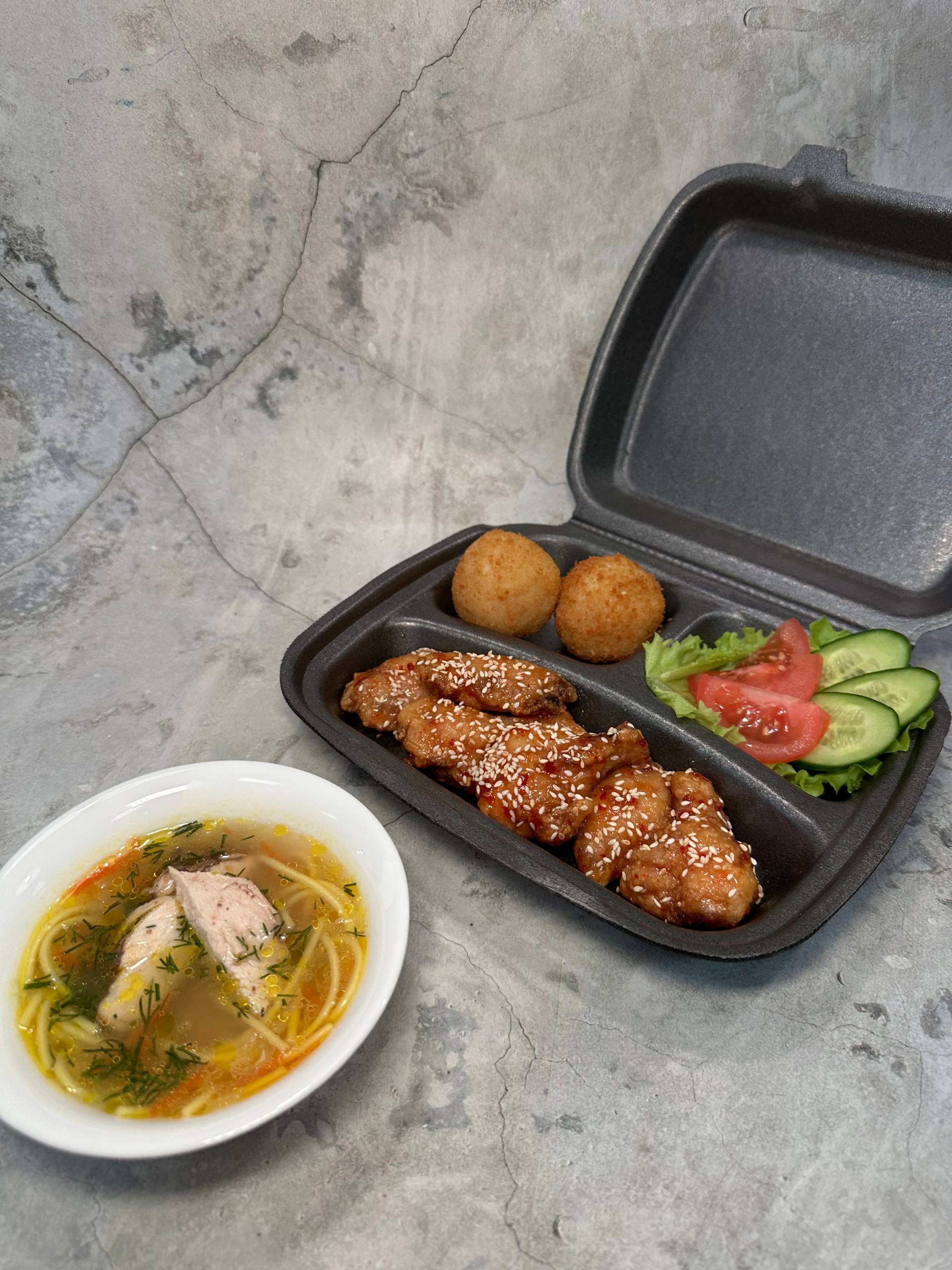 Бизнес ланч понедельник