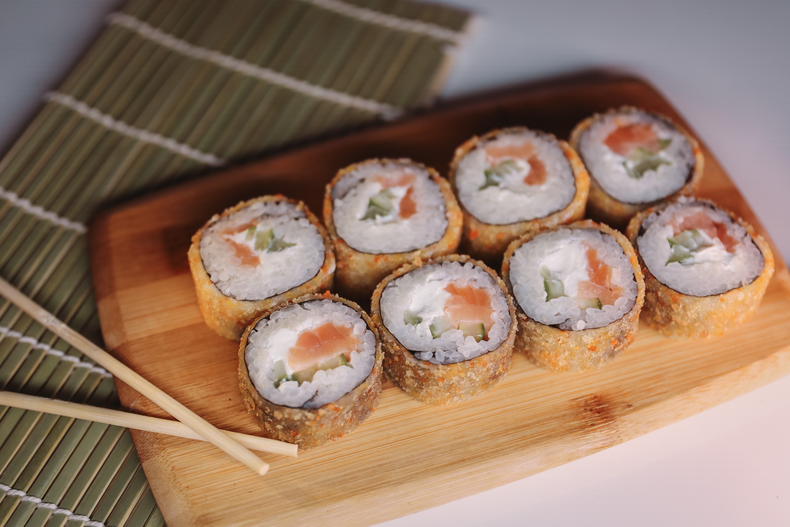 Сяке темпура ролл