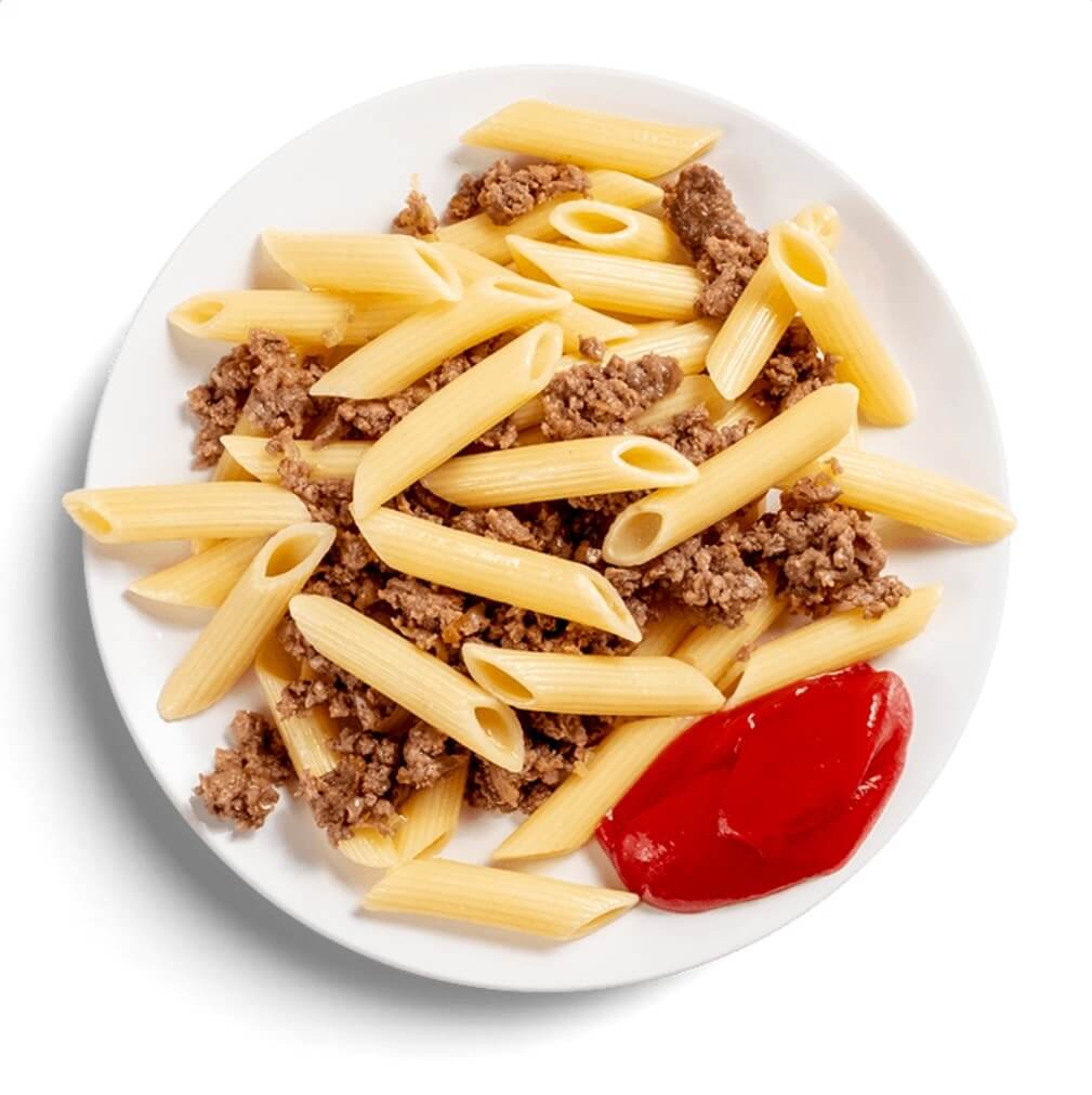 Макароны с мясом и кетчупом