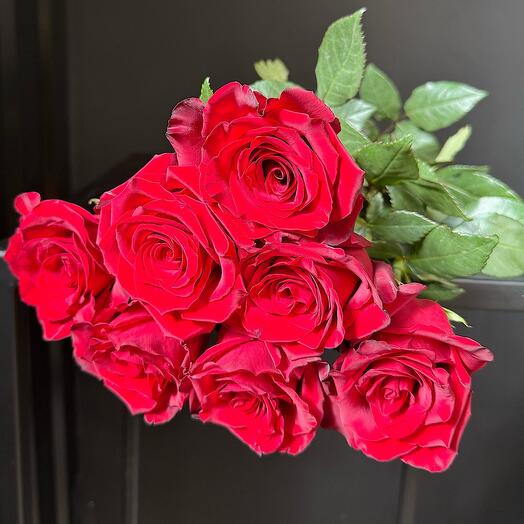 Букет из красных роз