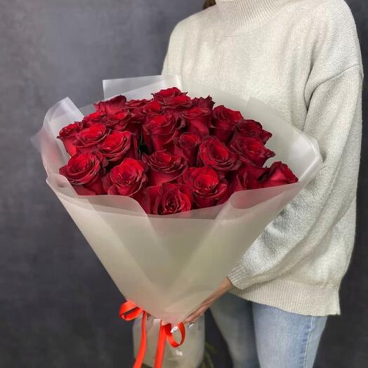 Букет из красных роз 25 шт