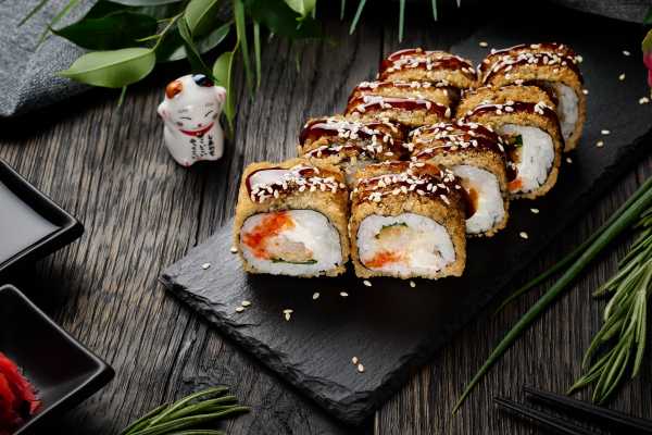 Ролл Окунь темпура