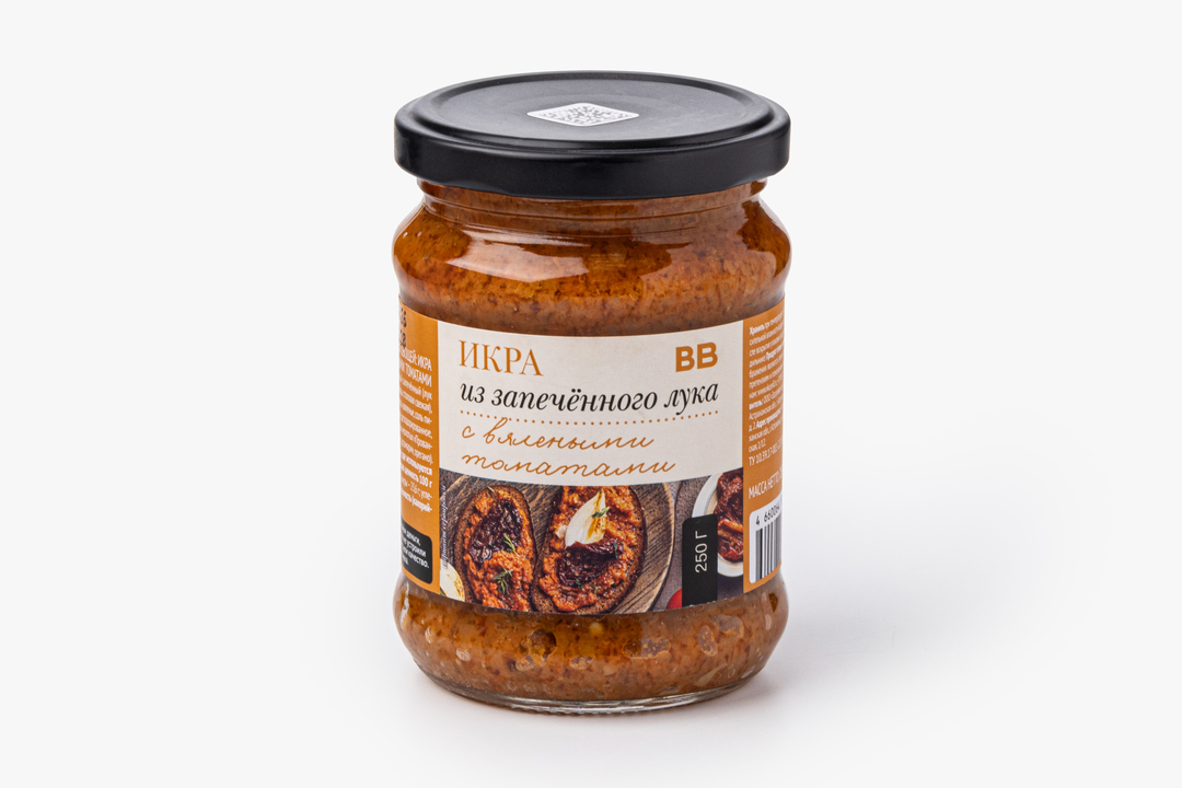 Икра из запеченного лука с вялеными томатами