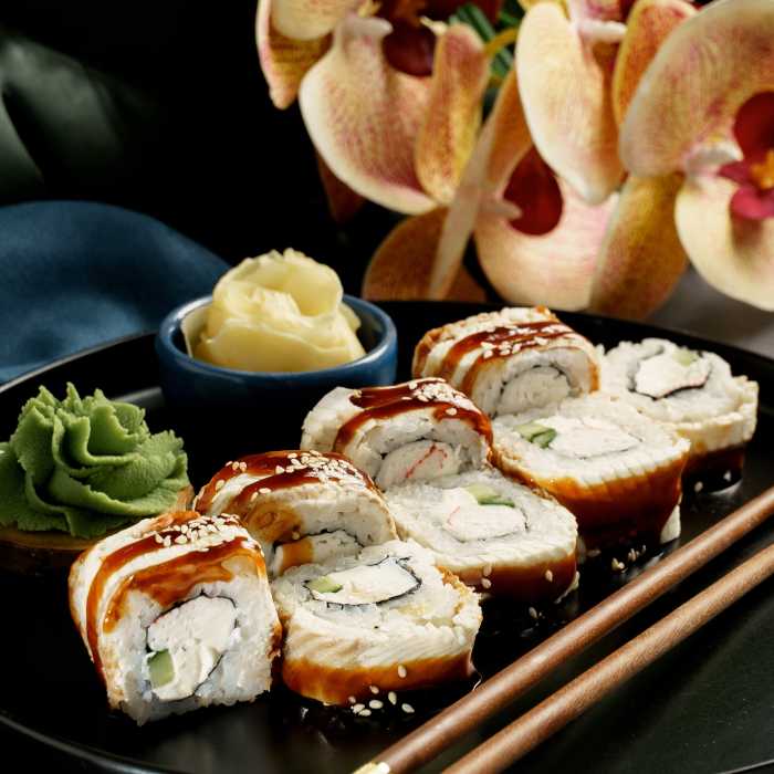 С угрем и снежным крабом