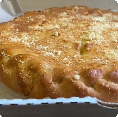 Пирог с клубникой 1кг (сдобное тесто)