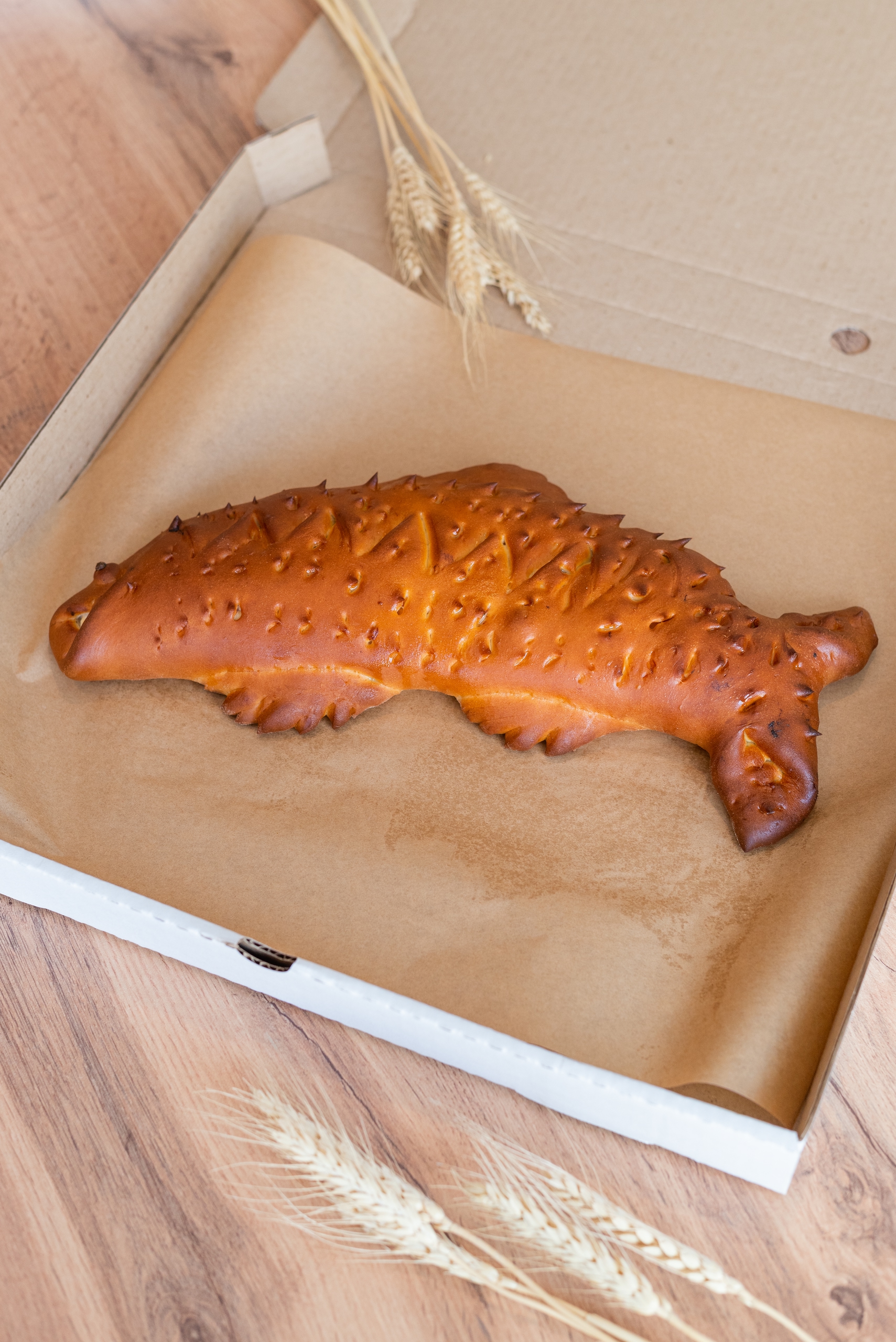 Пирог с лососем, шпинатом и брынзой 300 грамм