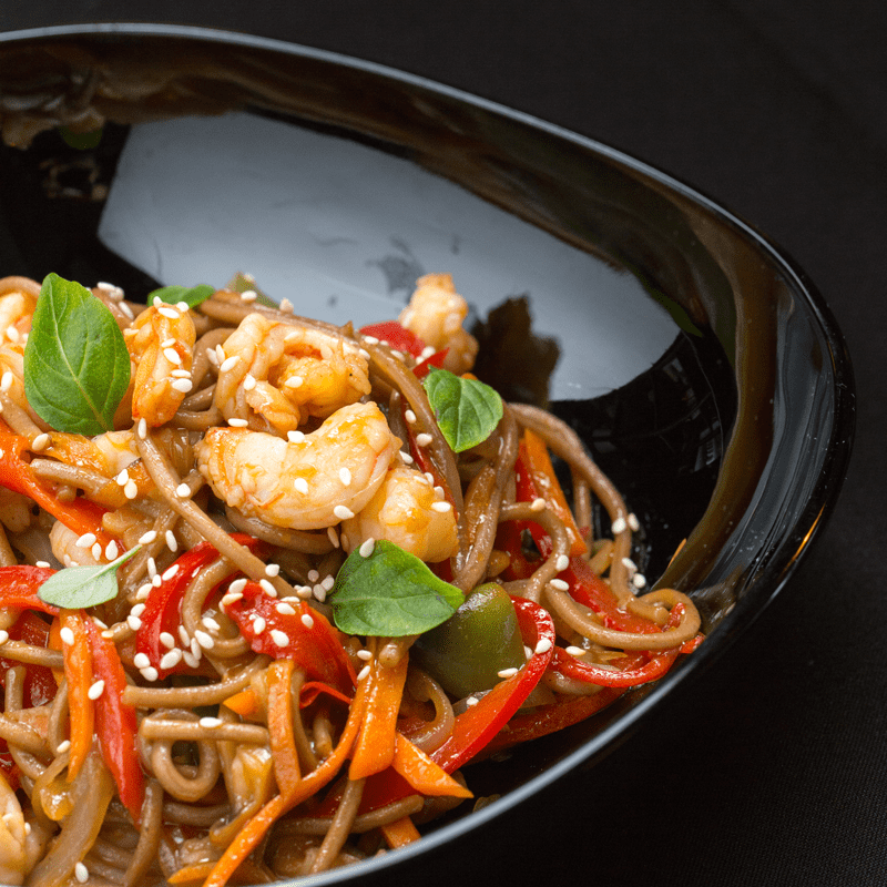 Wok с креветками