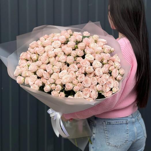 51 кустовая Роза букет нежность пышно