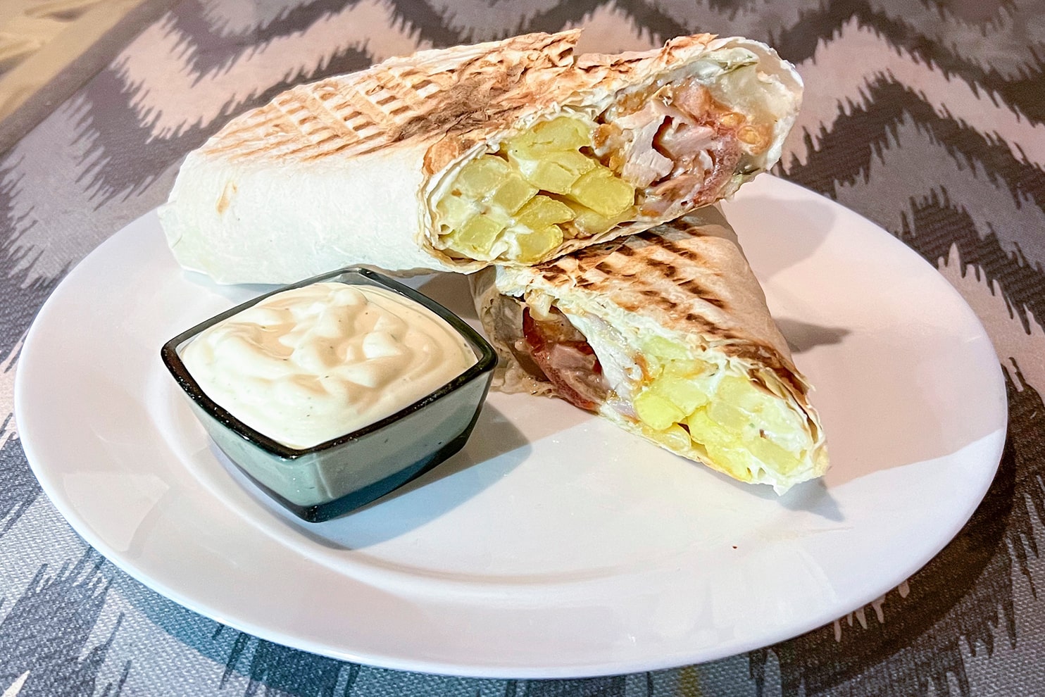 Гиро в лаваше