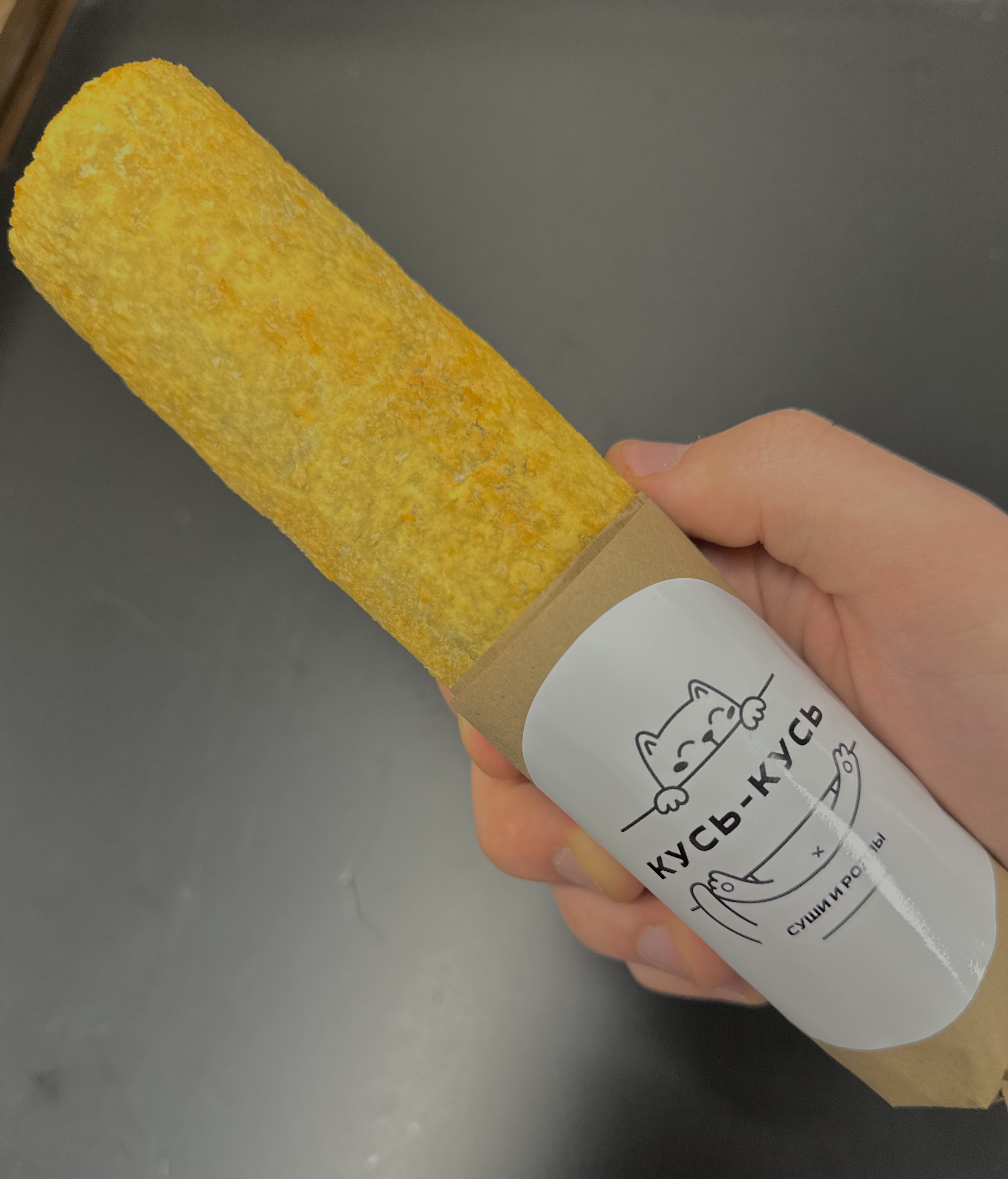 Шаурма ролл с лососем жареные