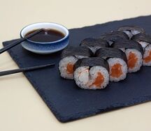 Ролл Лосось с Креветкой Инь-Янь