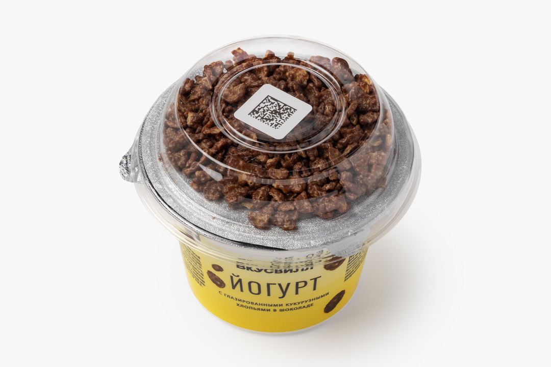 Йогурт с глазированными кукурузными хлопьями в шоколаде 6%