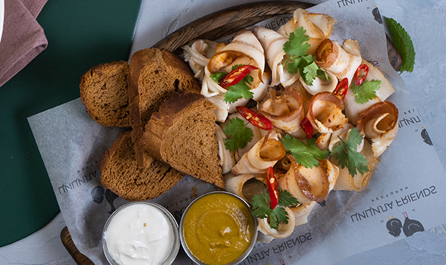 Ассорти из трёх видов сала