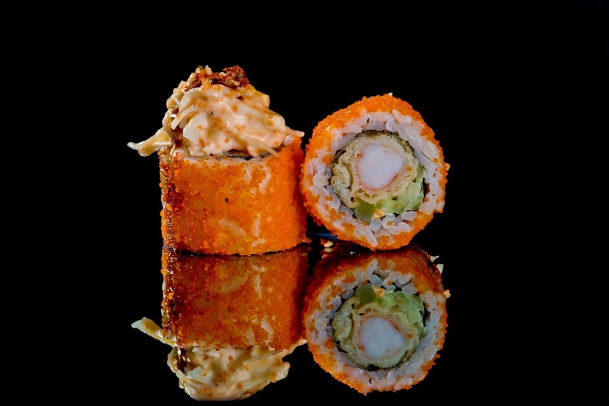 Запеченый ролл с камчатским крабом