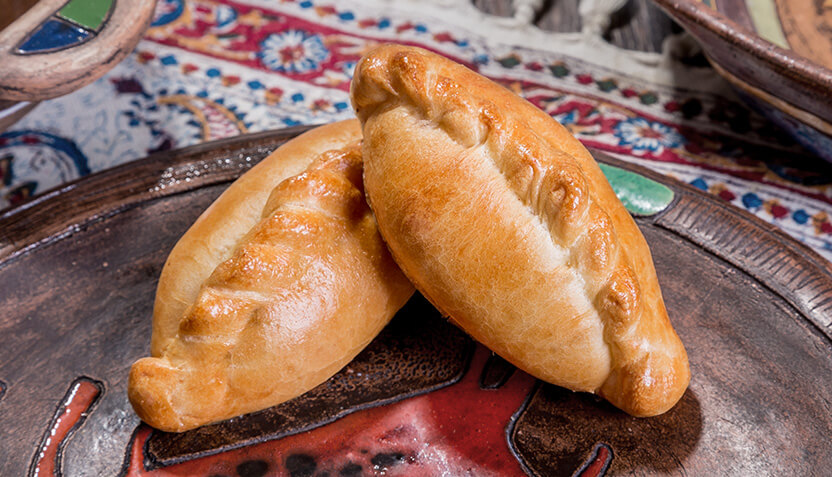 Пирожок с курицей и картофелем 60 гр