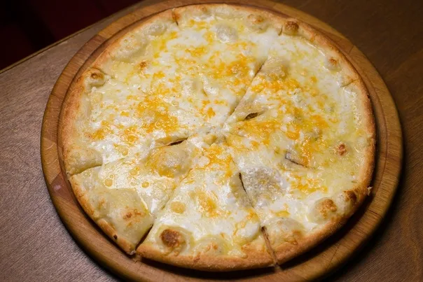 Пицца 4 сыра