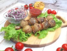 Шашлык из молодого картофеля